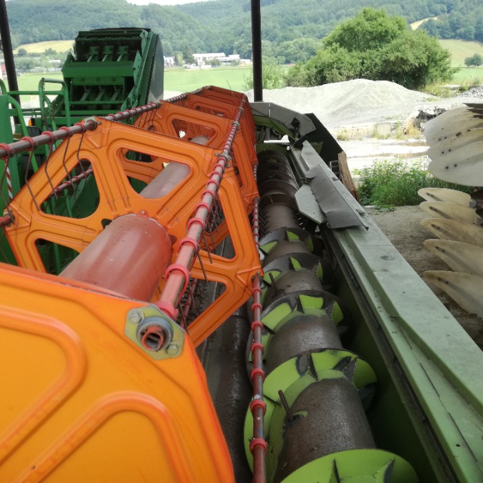 Claas C750 žací stôl